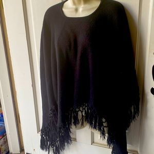 PERRY ELLIS fine knit black poncho one size wrap with fringes